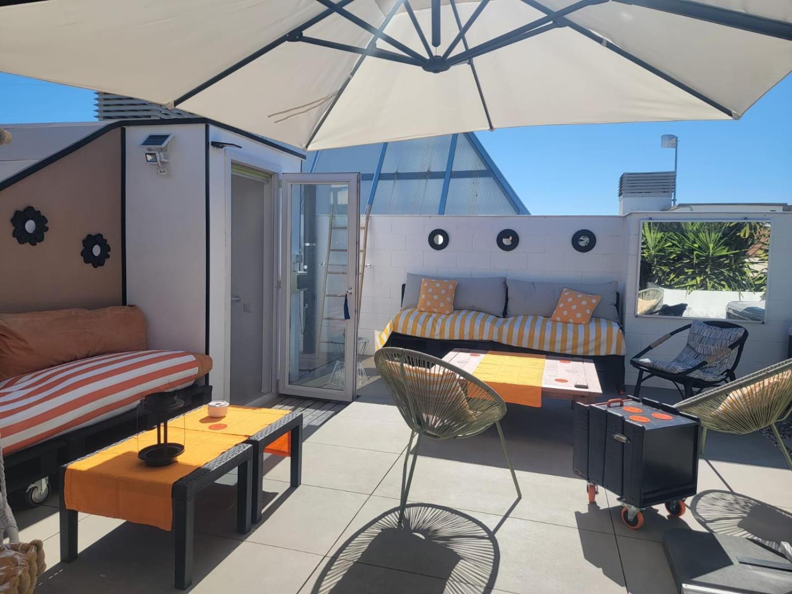 Superbe Appartement Avec Solarium Et Piscine Communautaire Roses Eksteriør bilde